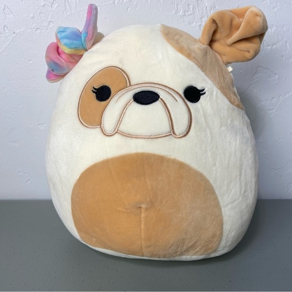 Squishmallow Davitta Bulldog Plush Stuffed Animal - Picture 1 of 8